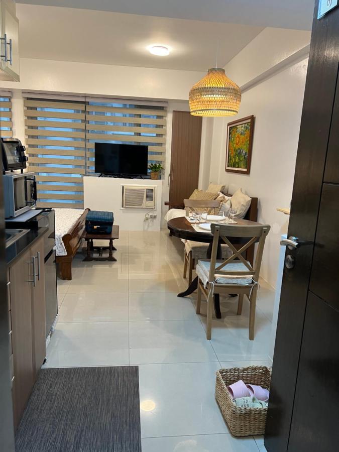 Telly'S Studio Across Naia3 Manila Eksteriør billede