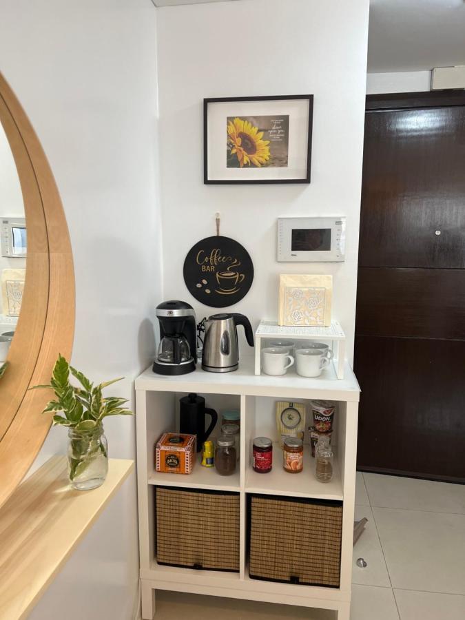 Telly'S Studio Across Naia3 Manila Eksteriør billede